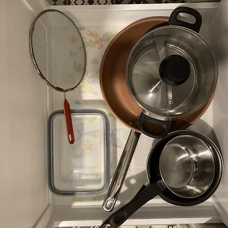 Le Petit Proche Gare フレール