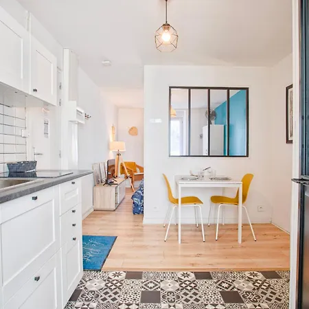 Le Petit Proche Gare アパート *