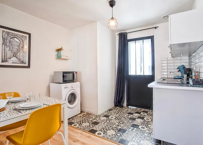 Le Petit Proche Gare Appartamento *